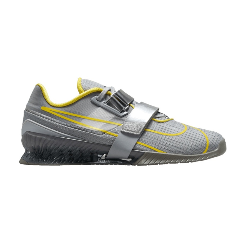 Nike Men's Gray and Yellow Athletic Training Shoe